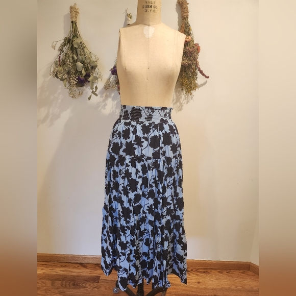 NWT Anthropologie Lenora Tiered Maxi Skirt - Picture 3 of 6